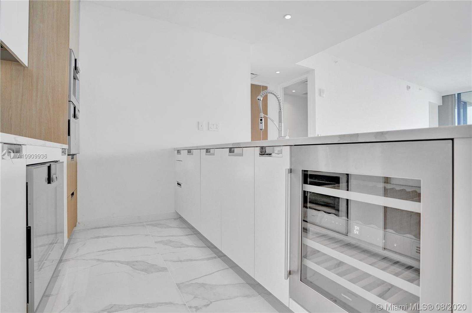 Small Image of 15701 COLLINS AVE #3204, Sunny Isles Beach Number 8