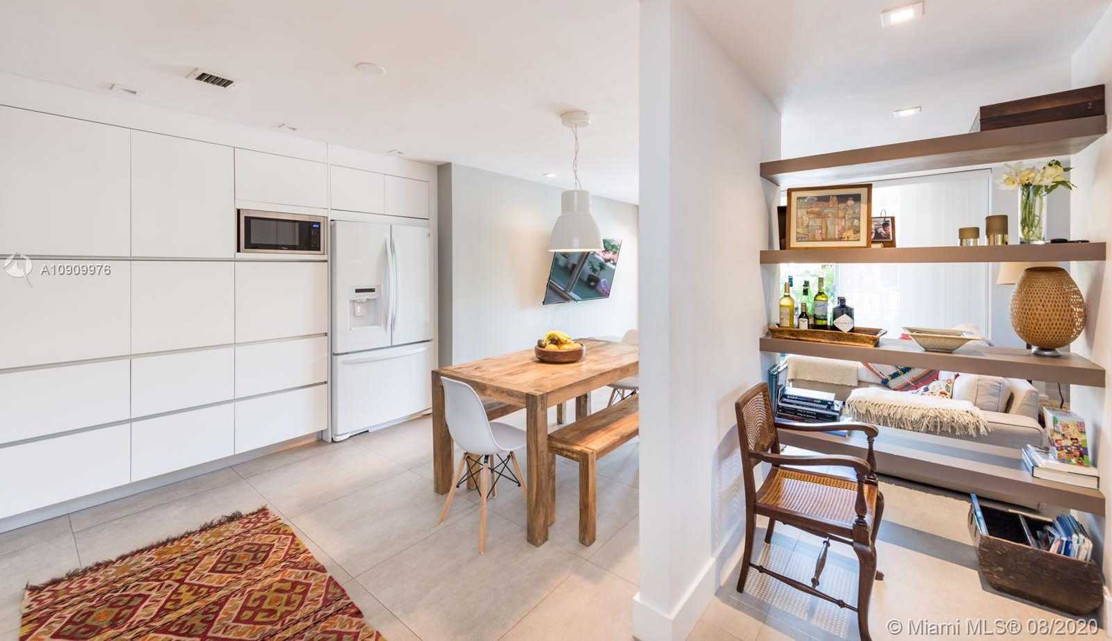 Small Image of 155 OCEAN LANE DR #100, Key Biscayne Number 5
