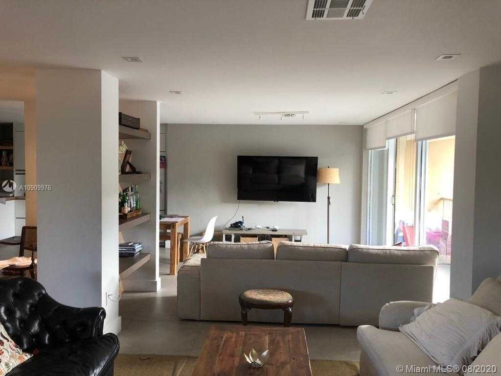 Small Image of 155 OCEAN LANE DR #100, Key Biscayne Number 6