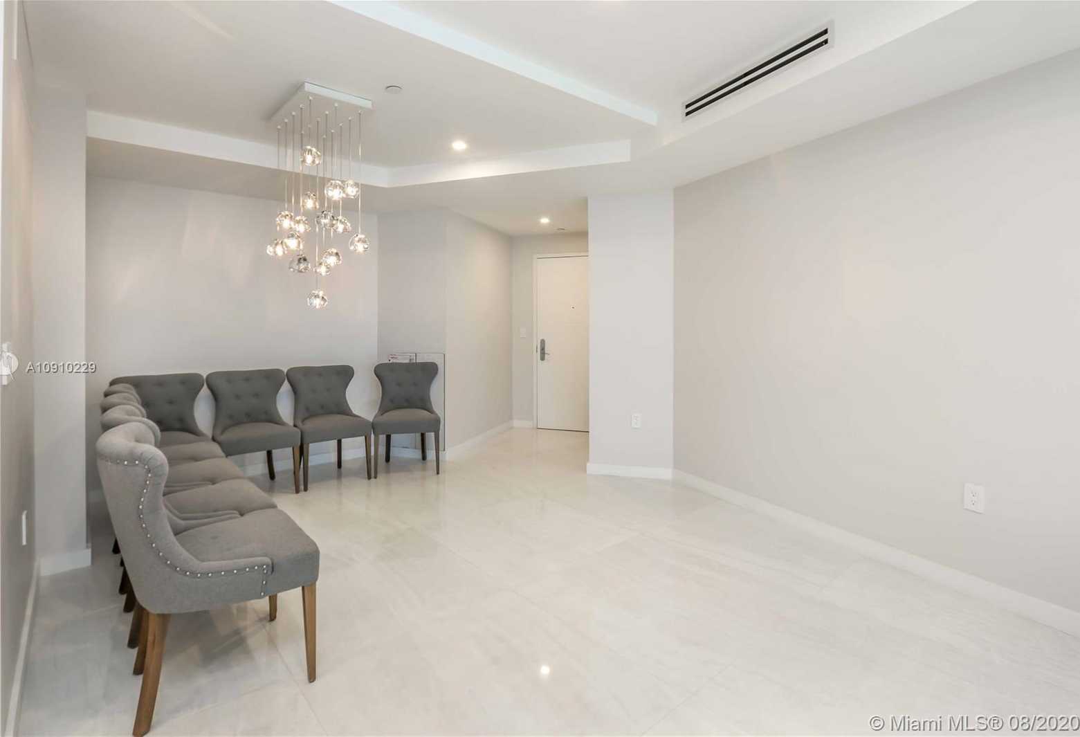 Small Image of 400 ALTON RD #2407, Miami Beach Number 12