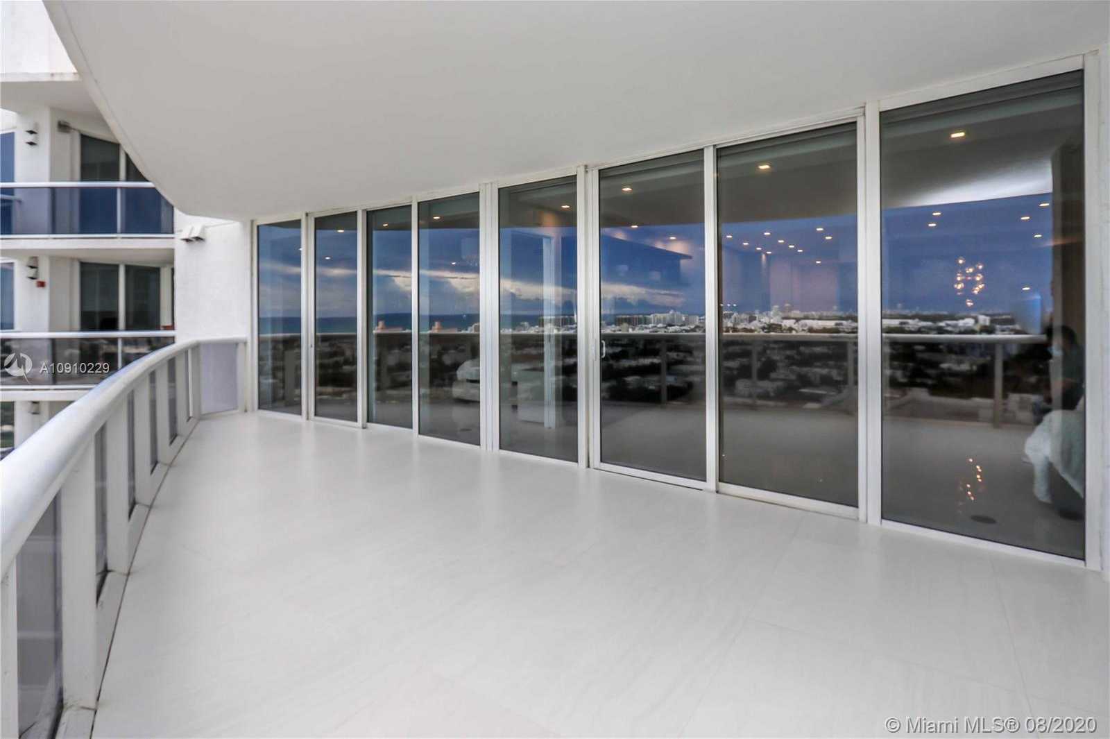 Small Image of 400 ALTON RD #2407, Miami Beach Number 20