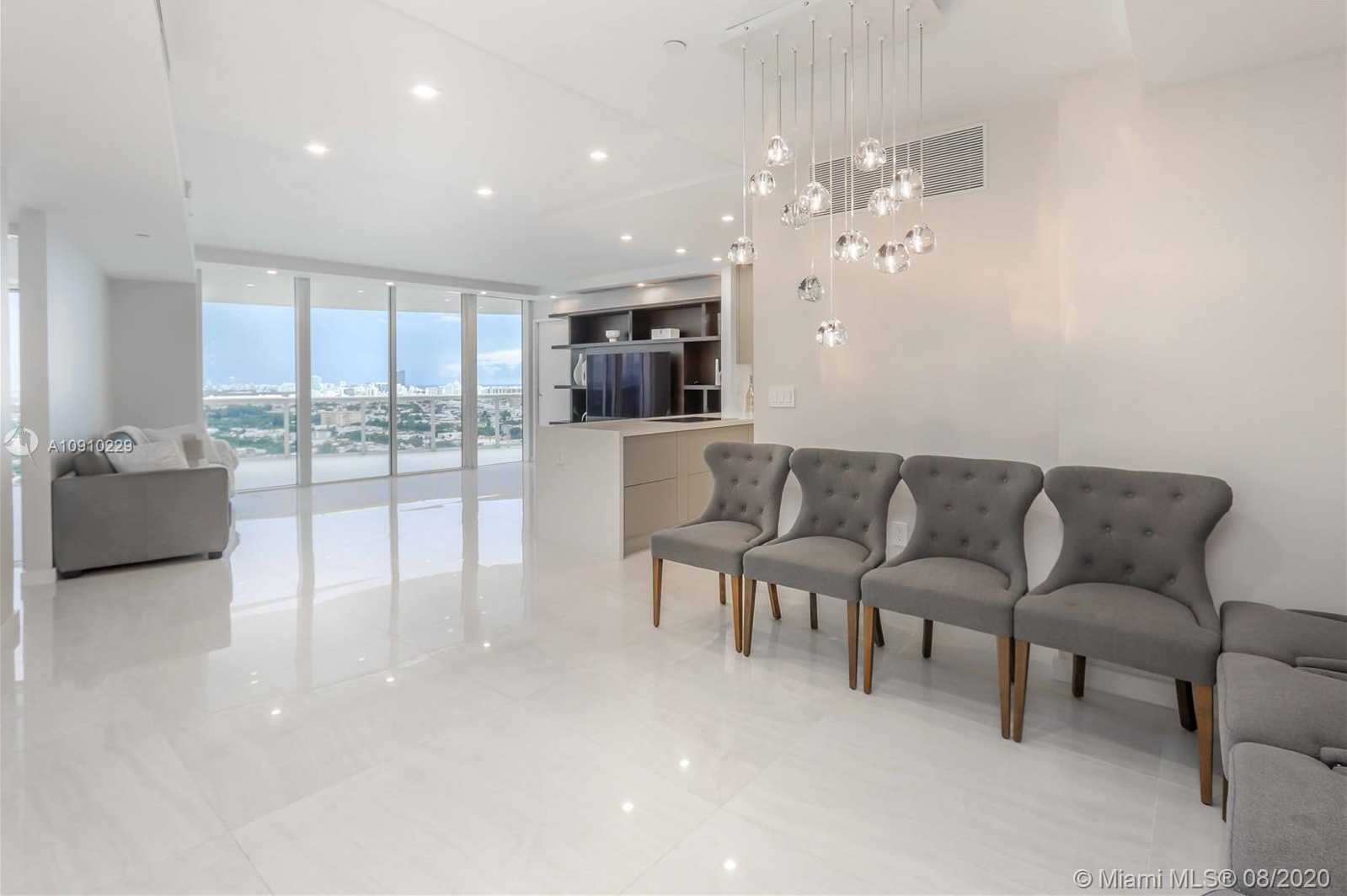 Small Image of 400 ALTON RD #2407, Miami Beach Number 4