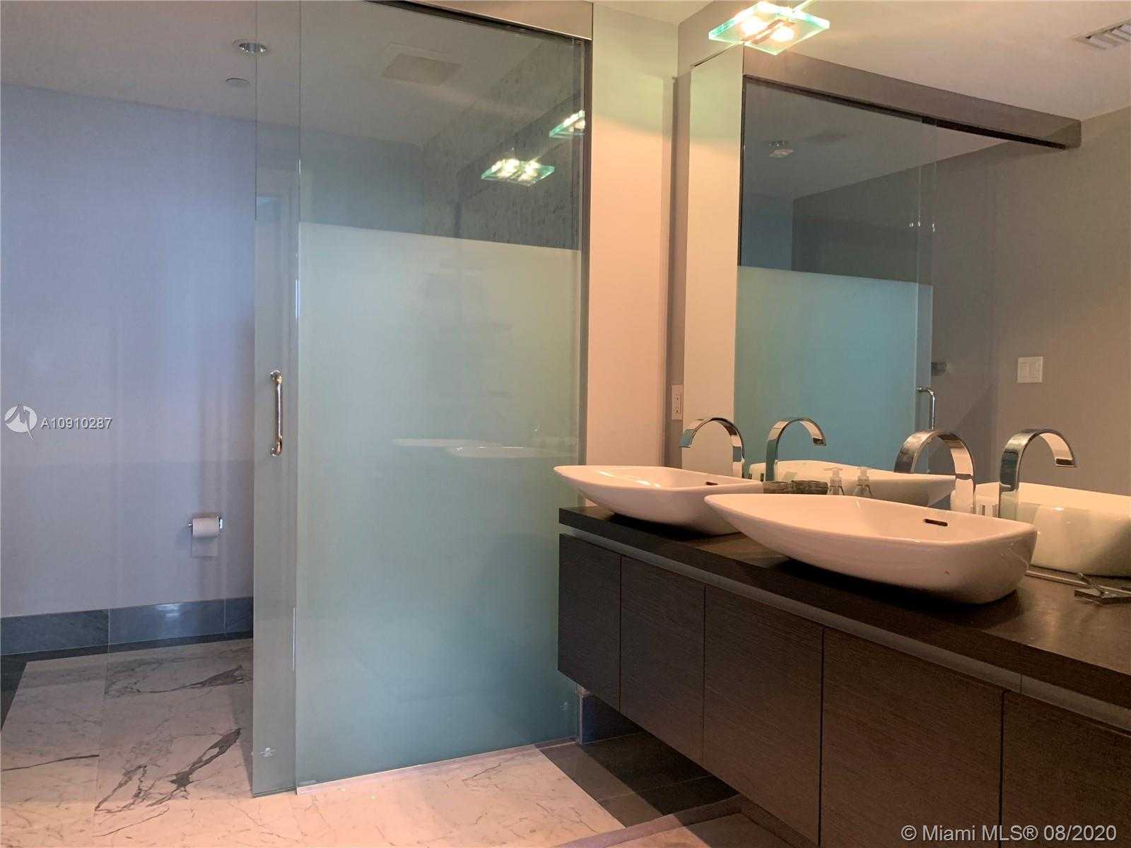 Small Image of 200 BISCAYNE BOULEVARD WAY #4212, Miami Number 9
