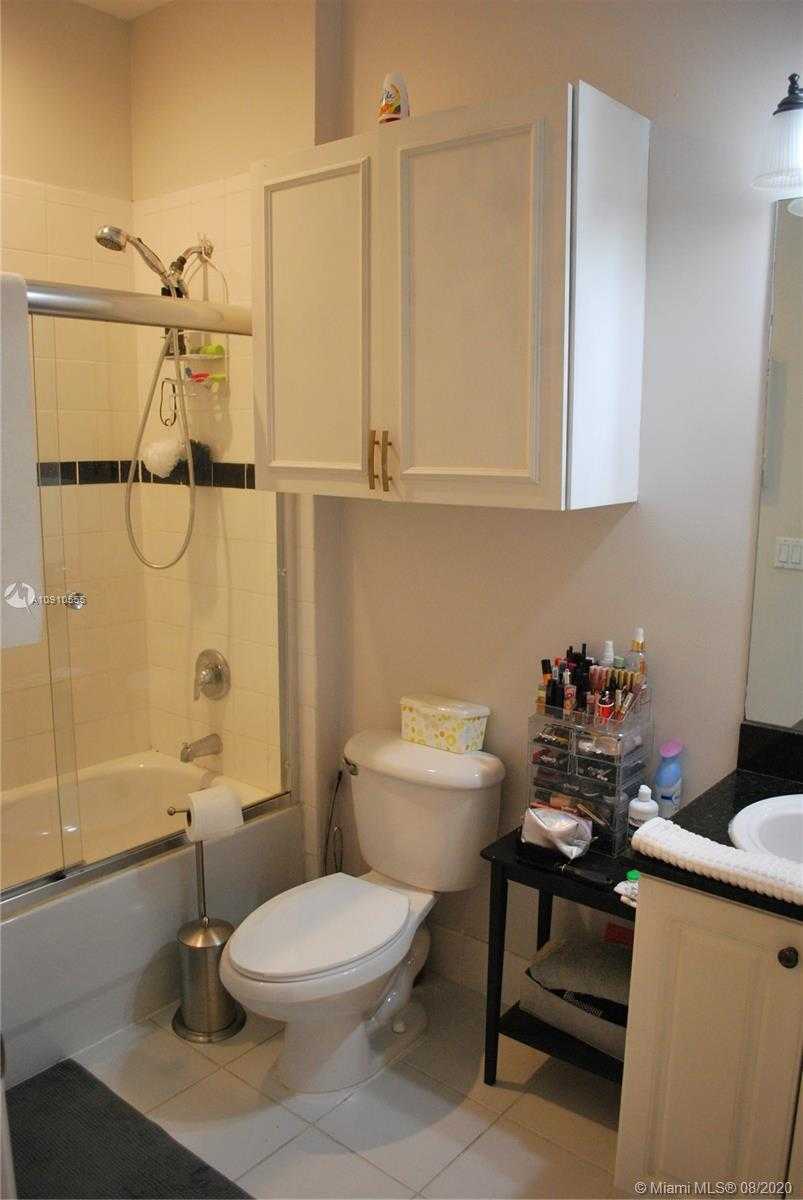 Small Image of 14712 SOUTH WEST 5TH ST, Pembroke Pines Number 13