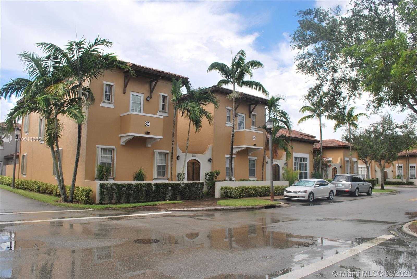 Small Image of 14712 SOUTH WEST 5TH ST, Pembroke Pines Number 16