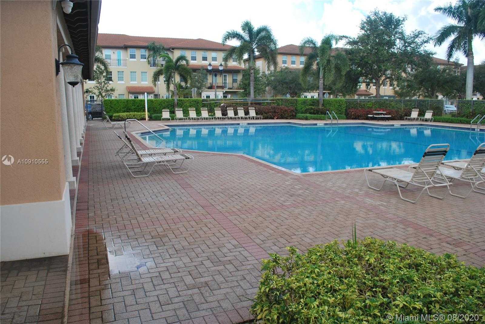 Small Image of 14712 SOUTH WEST 5TH ST, Pembroke Pines Number 20