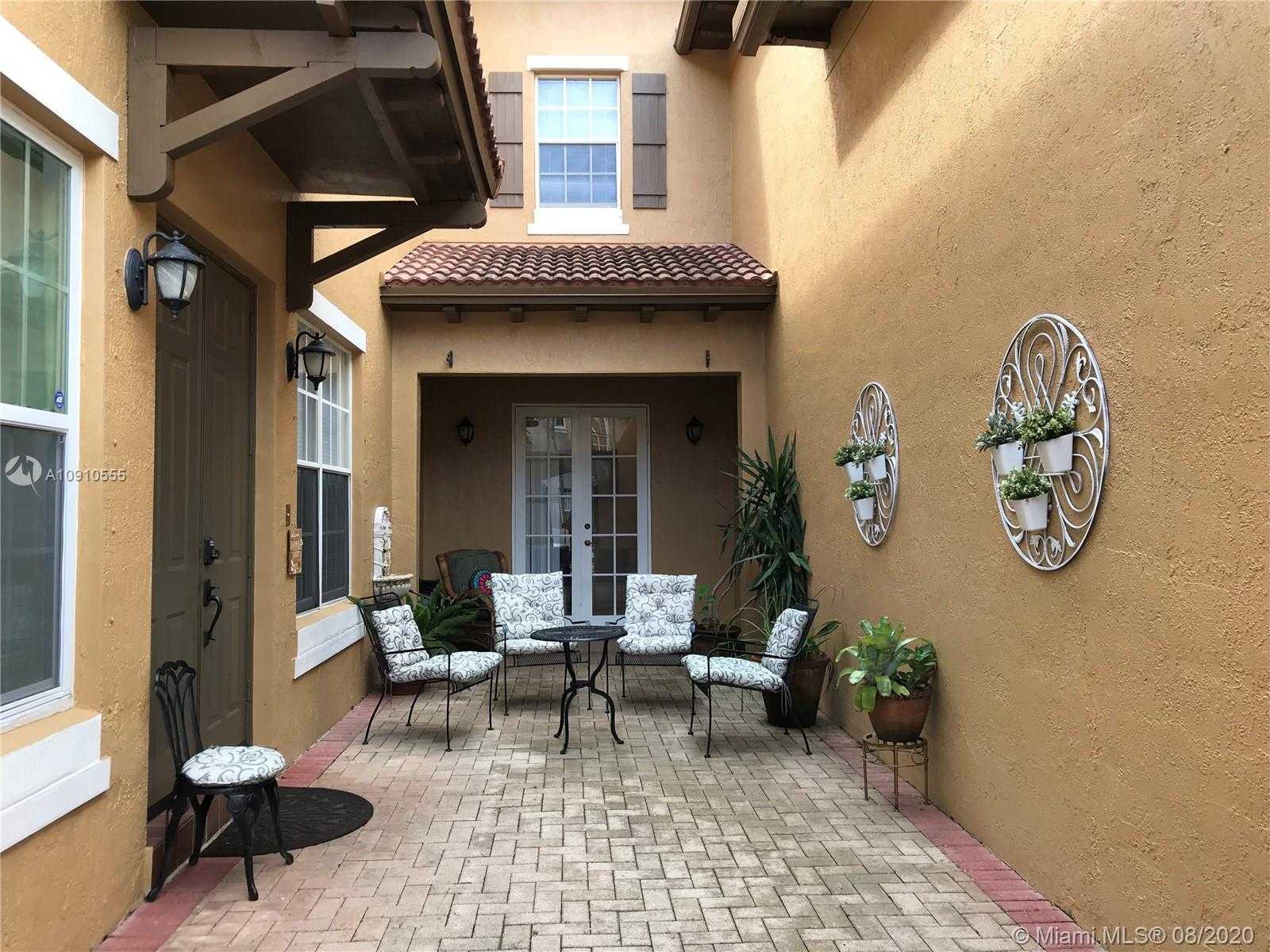 Small Image of 14712 SOUTH WEST 5TH ST, Pembroke Pines Number 27