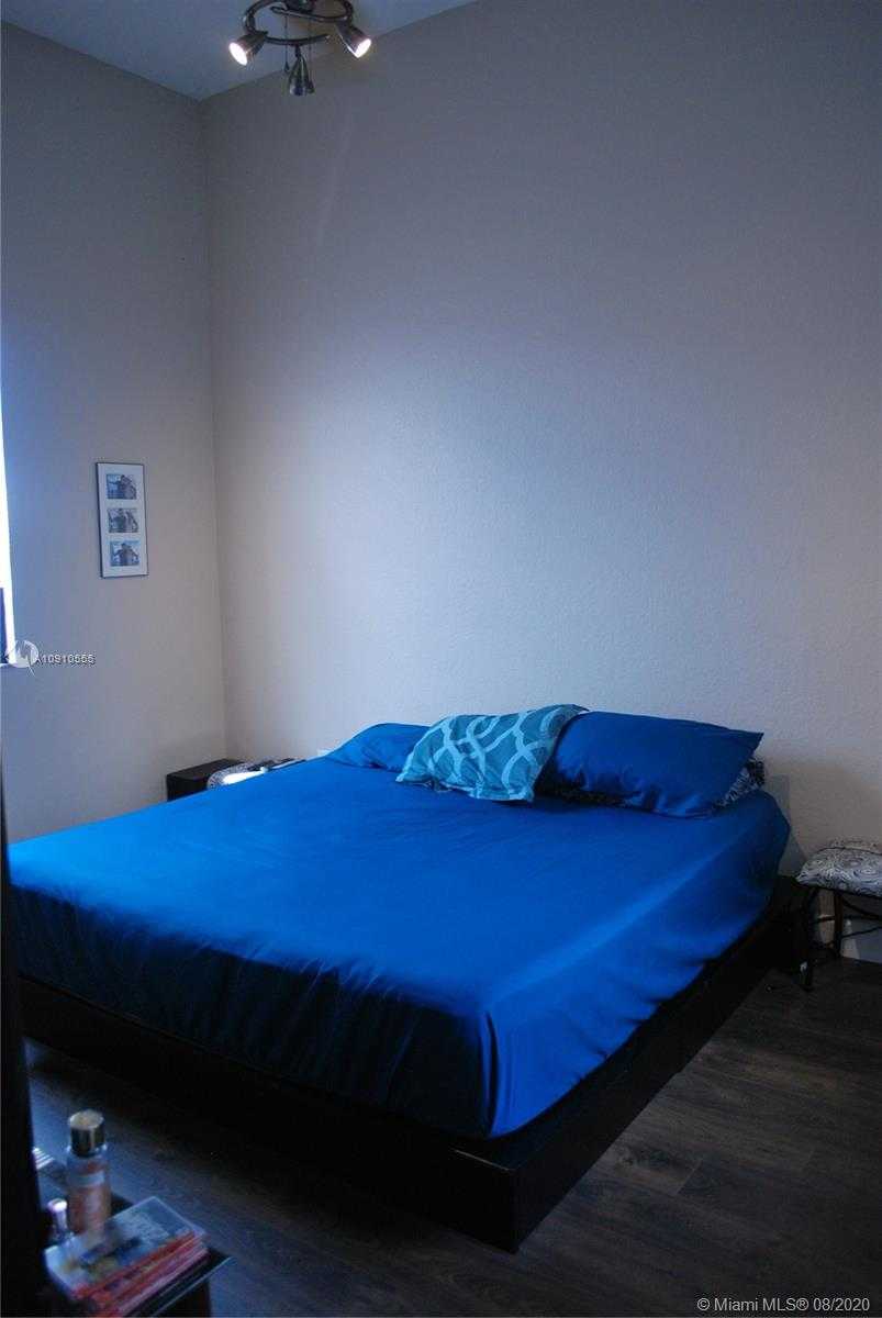 Small Image of 14712 SOUTH WEST 5TH ST, Pembroke Pines Number 7