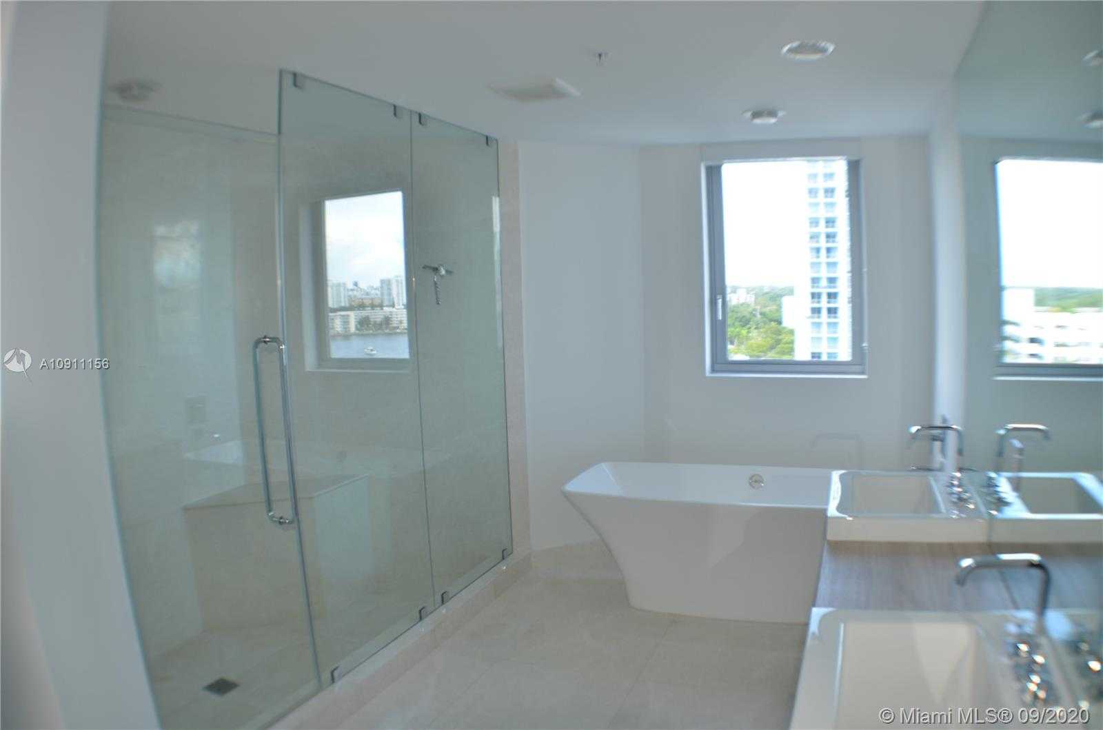 Small Image of 17111 BISCAYNE BLVD #1003, North Miami Beach Number 29