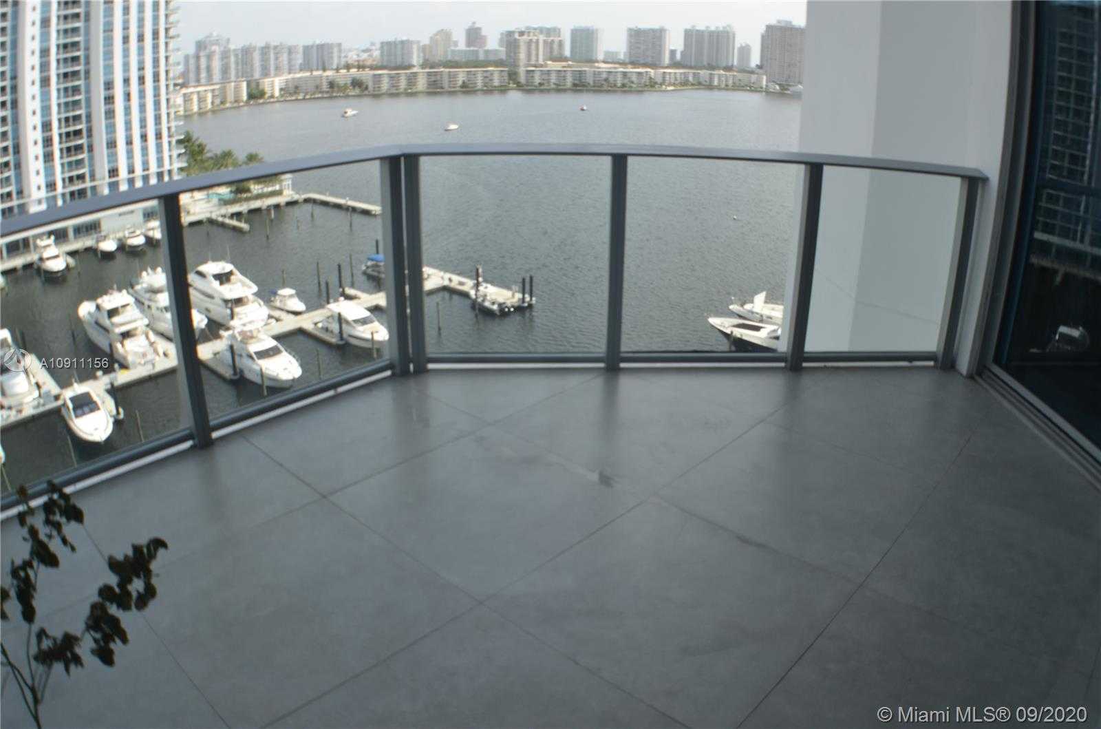 Small Image of 17111 BISCAYNE BLVD #1003, North Miami Beach Number 3