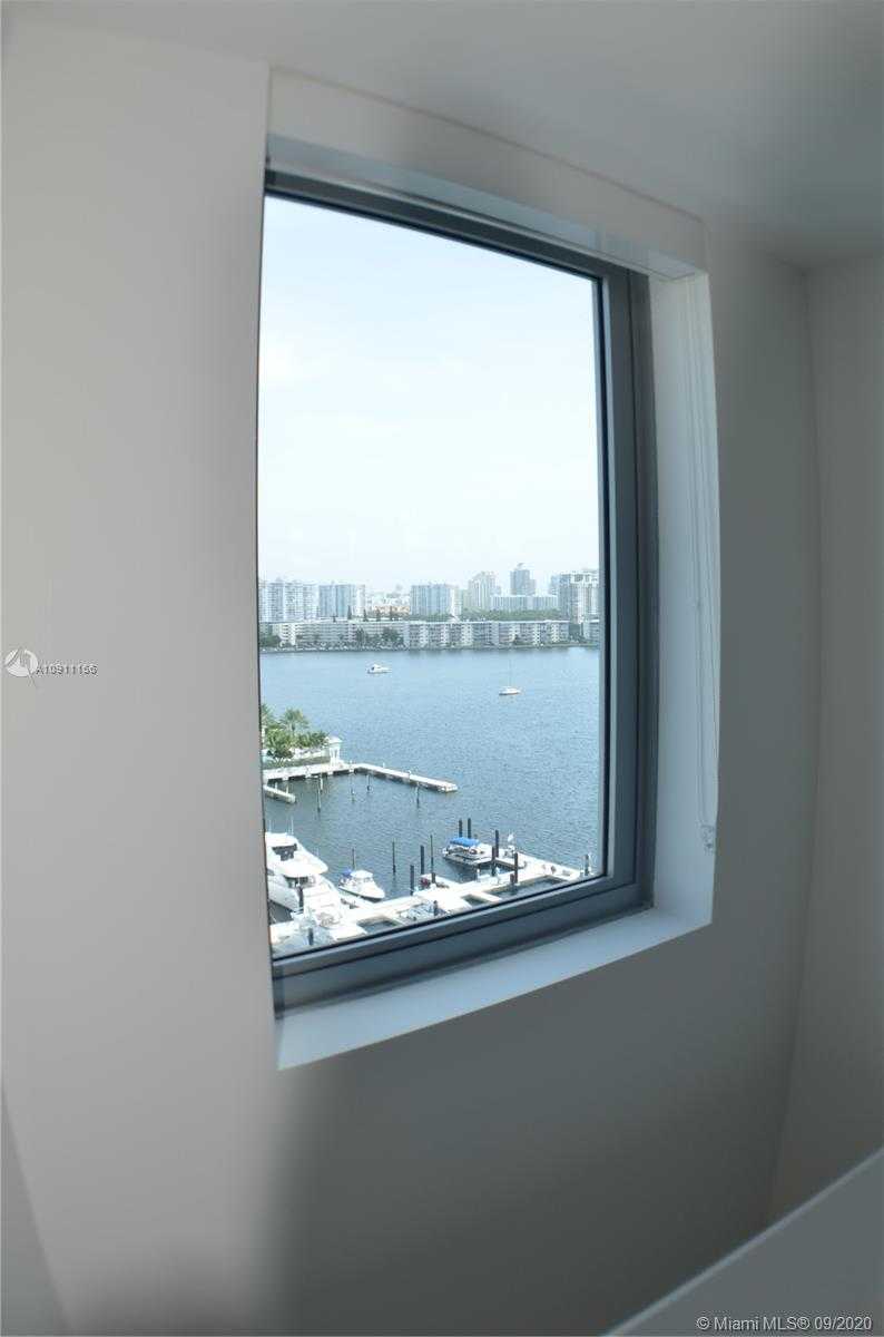 Small Image of 17111 BISCAYNE BLVD #1003, North Miami Beach Number 32