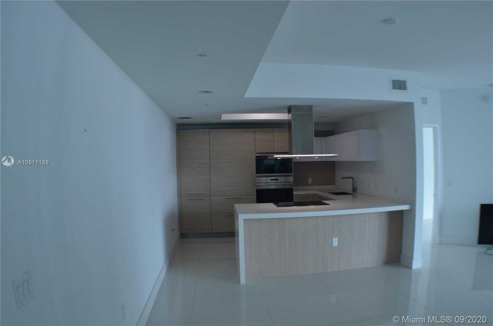 Small Image of 17111 BISCAYNE BLVD #1003, North Miami Beach Number 6