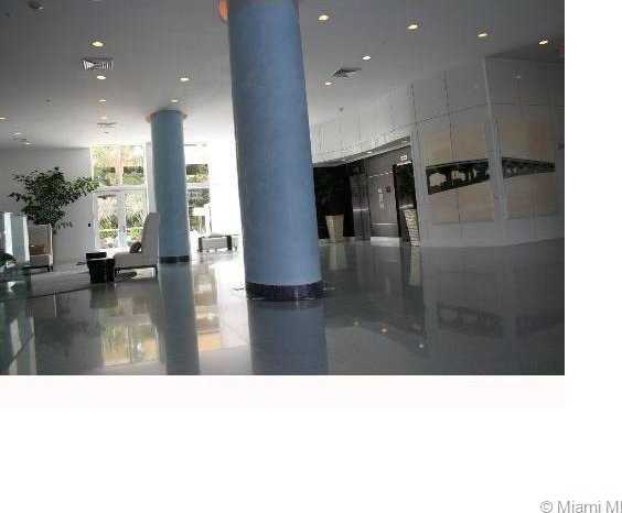 Small Image of 18800 NORTH EAST 29 AV #629, Aventura Number 3