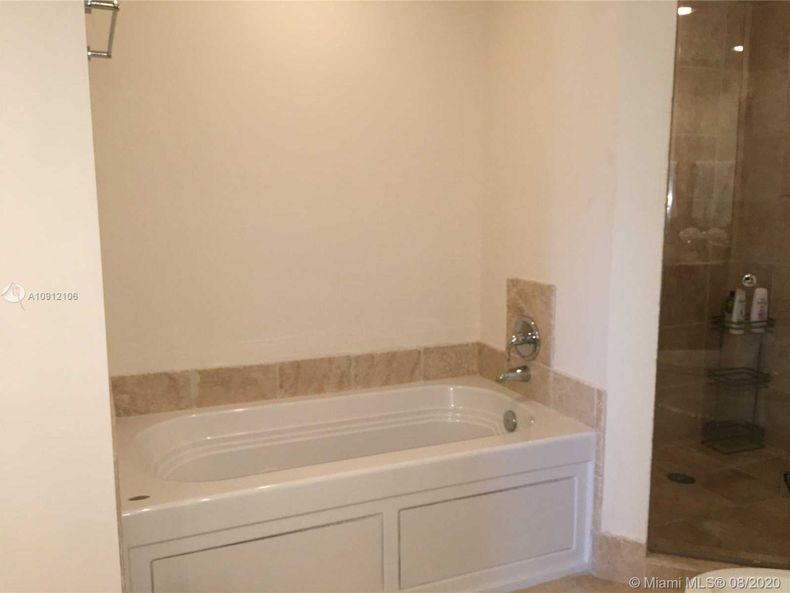 Small Image of 18201 COLLINS AVE #1801A, Sunny Isles Beach Number 13