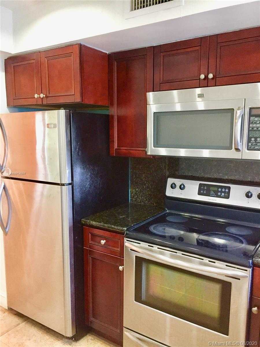 Small Image of 7610 SOUTH WEST 82 STREET #J108, Miami Number 4