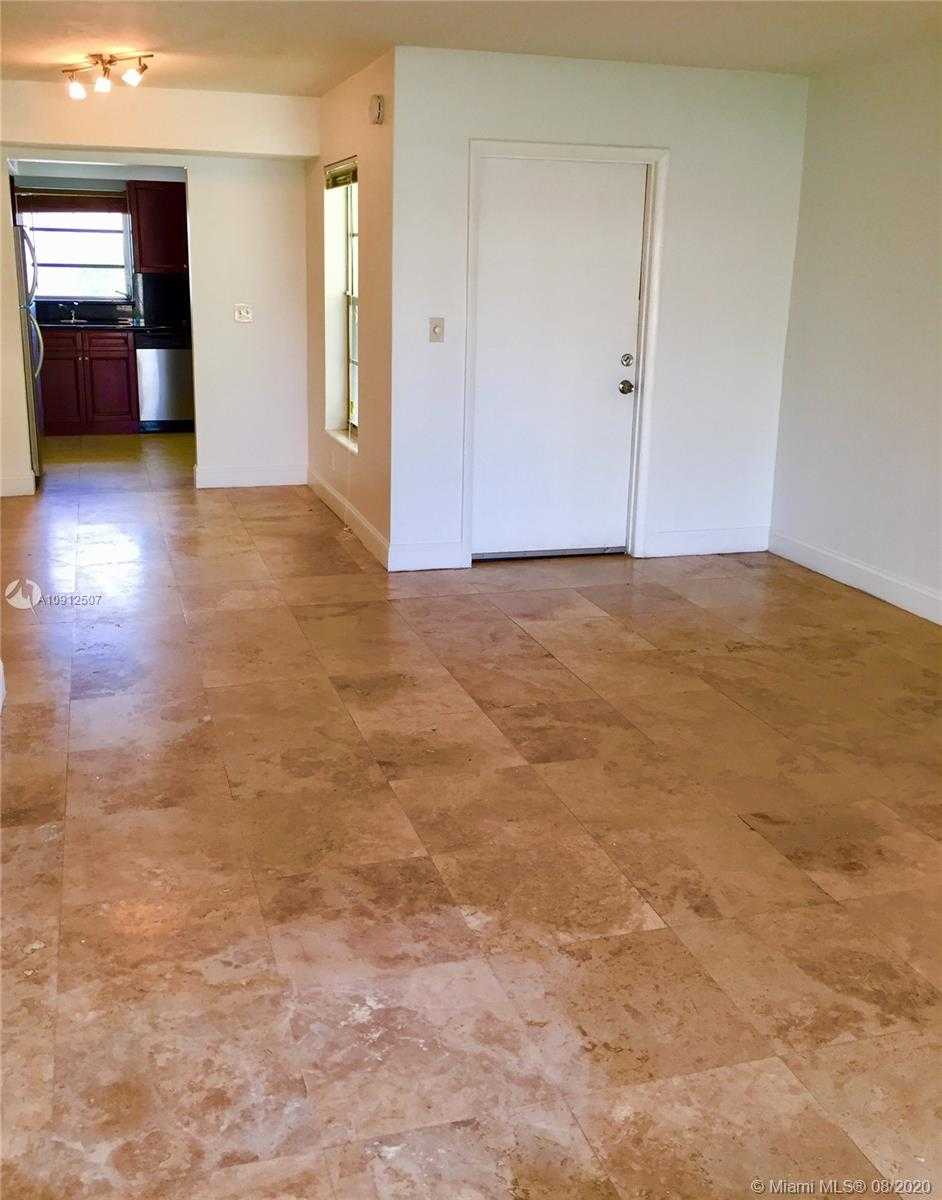 Small Image of 7610 SOUTH WEST 82 STREET #J108, Miami Number 8