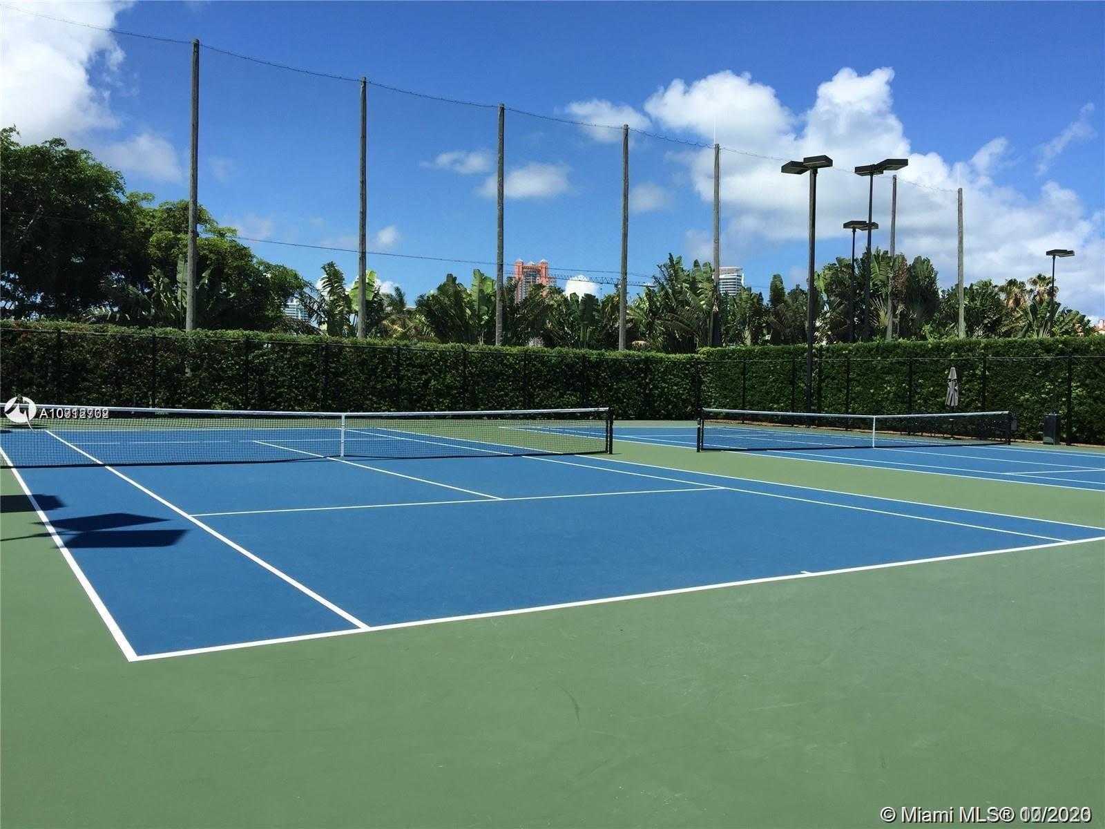 Small Image of 2221 FISHER ISLAND DR #3201, Miami Beach Number 11