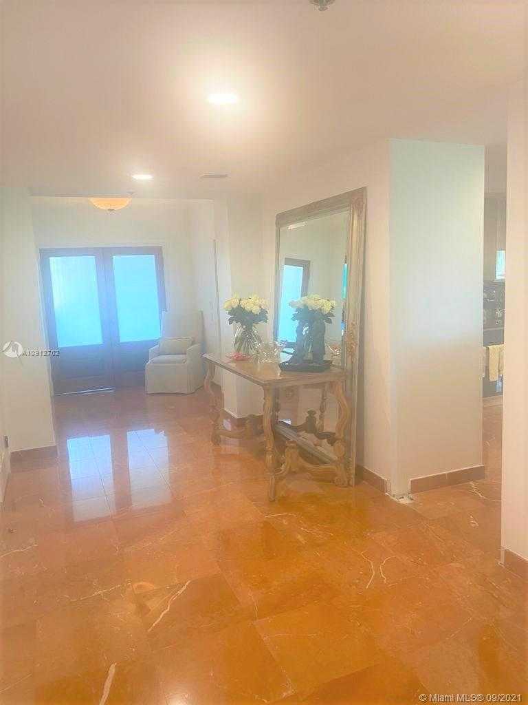 Small Image of 2221 FISHER ISLAND DR #3201, Miami Beach Number 3