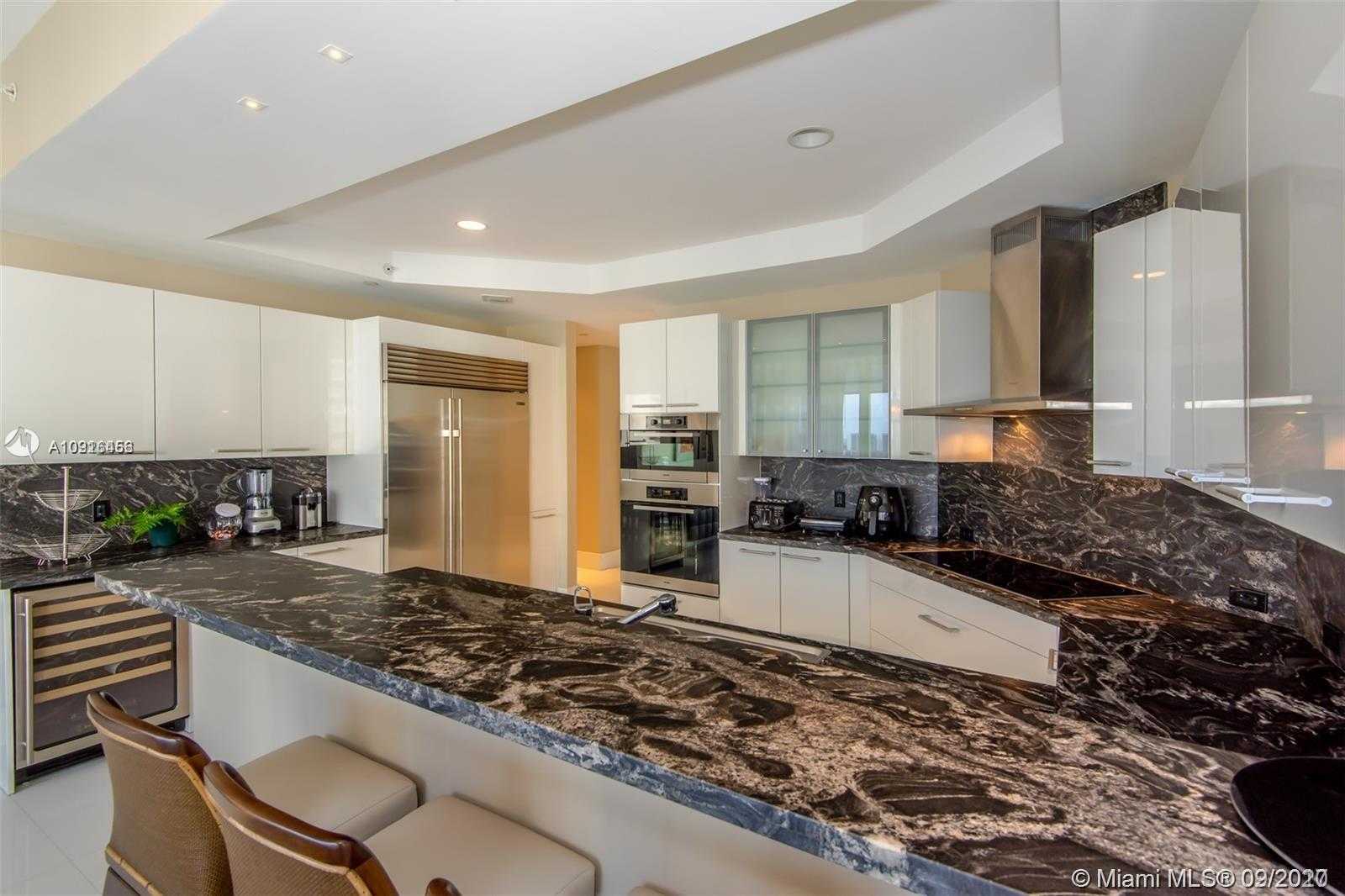Small Image of 4100 ISLAND BLVD #1802, Aventura Number 10