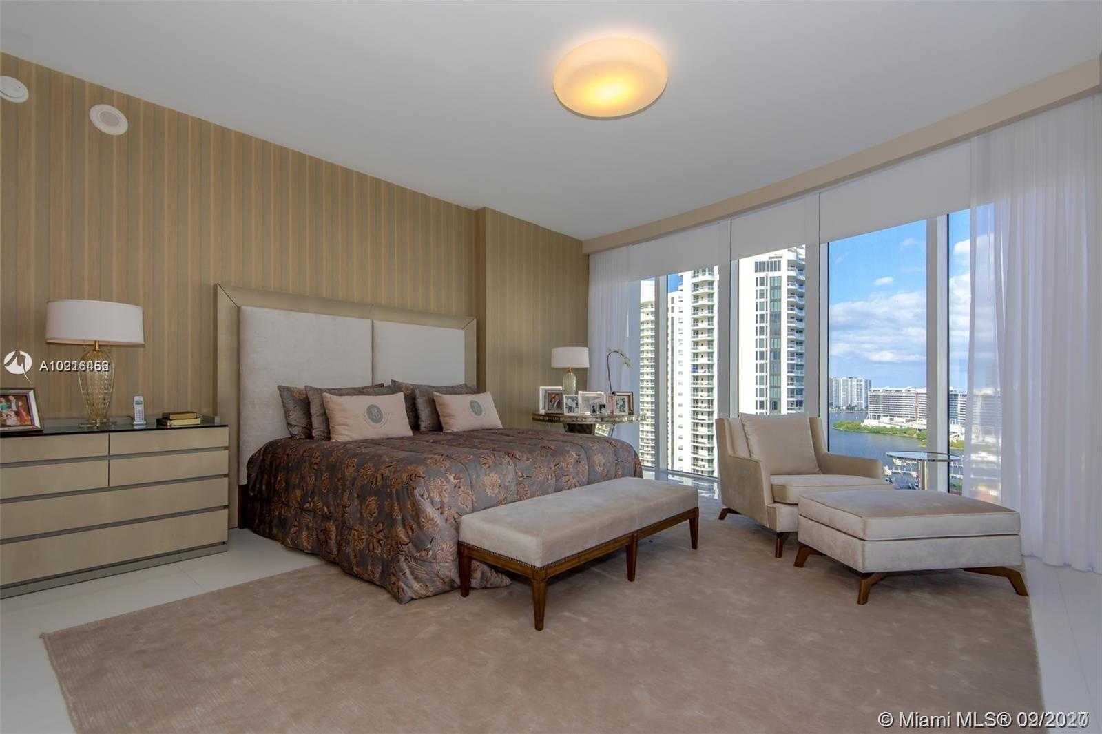 Small Image of 4100 ISLAND BLVD #1802, Aventura Number 18