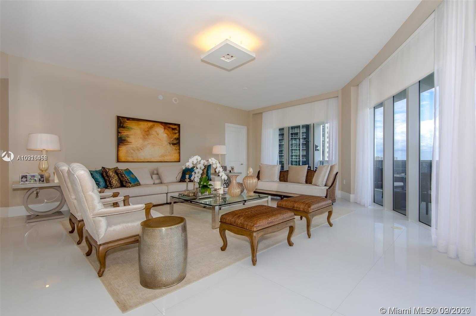 Small Image of 4100 ISLAND BLVD #1802, Aventura Number 2