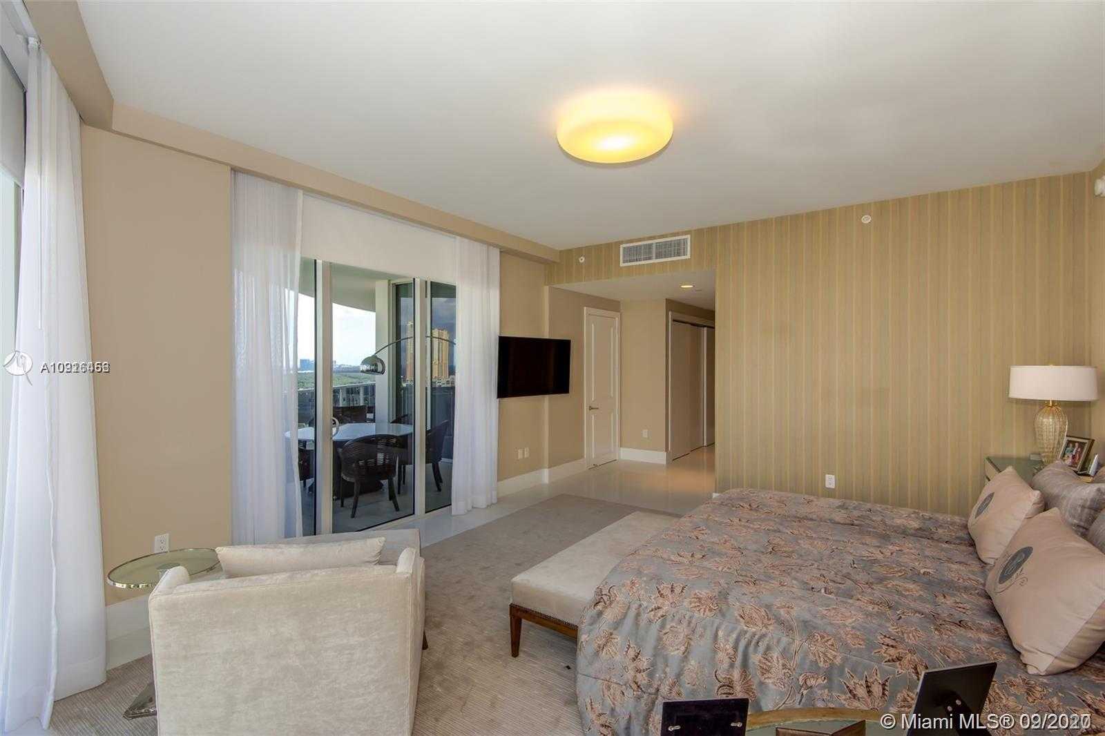 Small Image of 4100 ISLAND BLVD #1802, Aventura Number 21