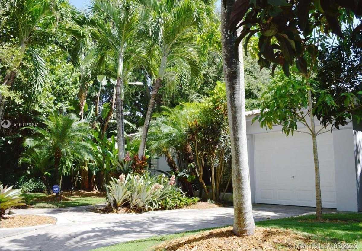 Small Image of 60 NORTH EAST 89TH ST, El Portal Number 3