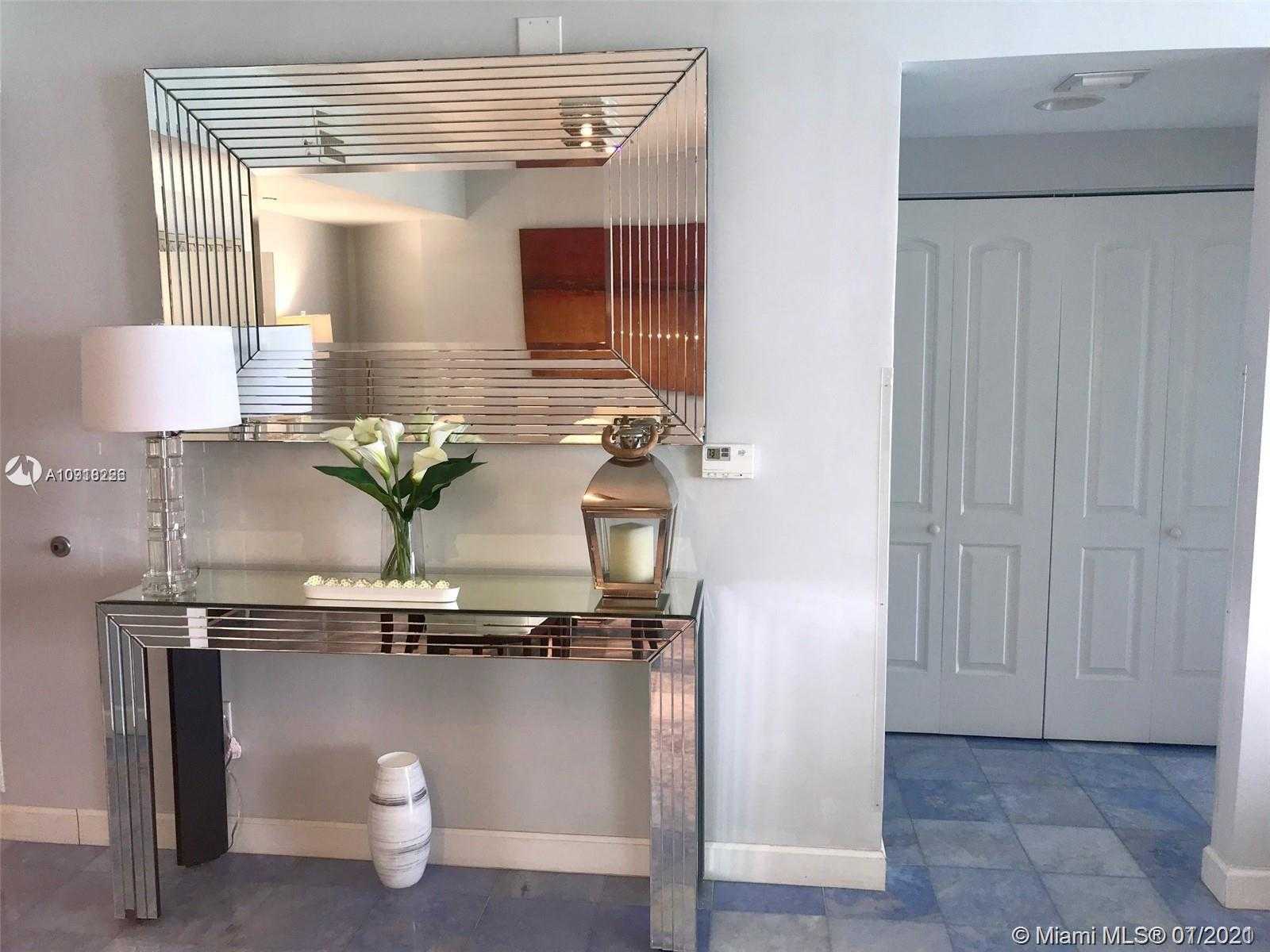 Small Image of 6365 COLLINS AVE #3602, Miami Beach Number 14