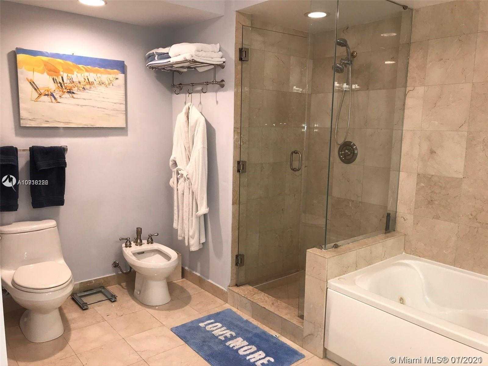 Small Image of 6365 COLLINS AVE #3602, Miami Beach Number 31