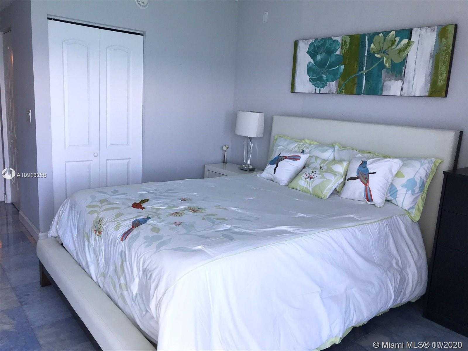 Small Image of 6365 COLLINS AVE #3602, Miami Beach Number 35