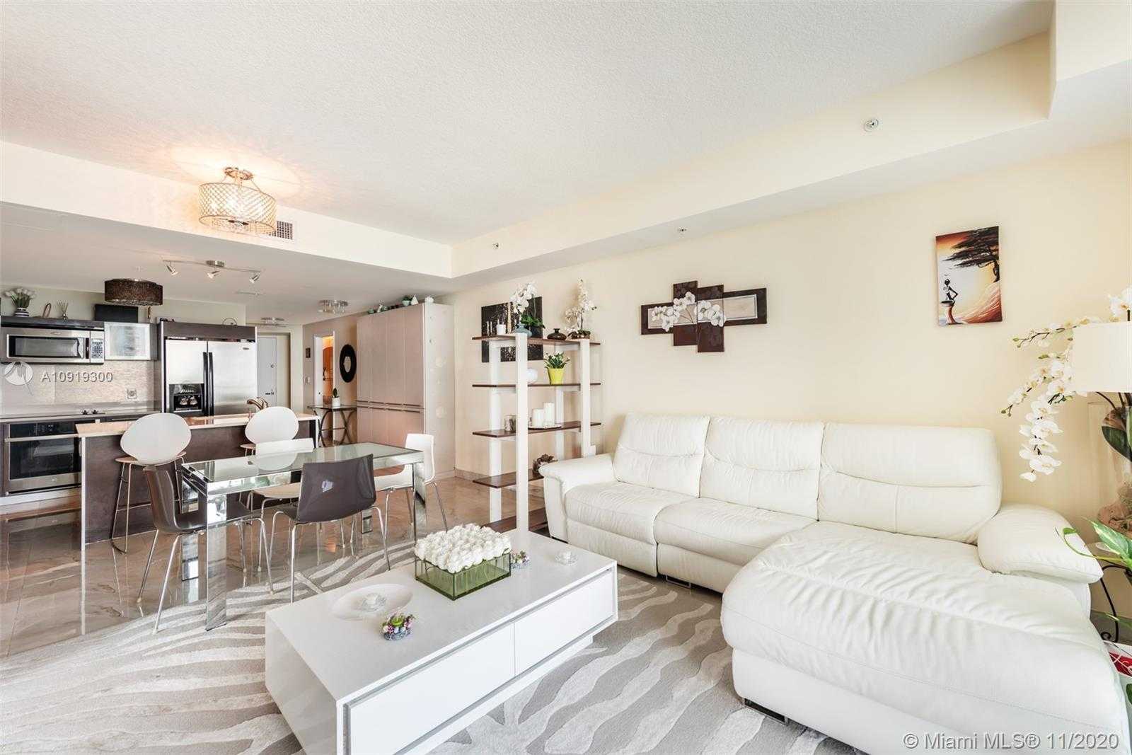 Small Image of 1900 NORTH BAYSHORE DR #3315, Miami Number 10