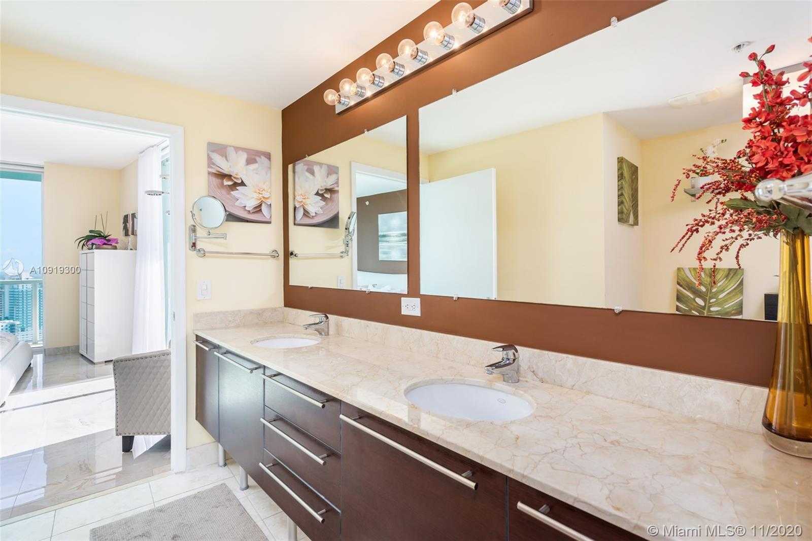 Small Image of 1900 NORTH BAYSHORE DR #3315, Miami Number 19