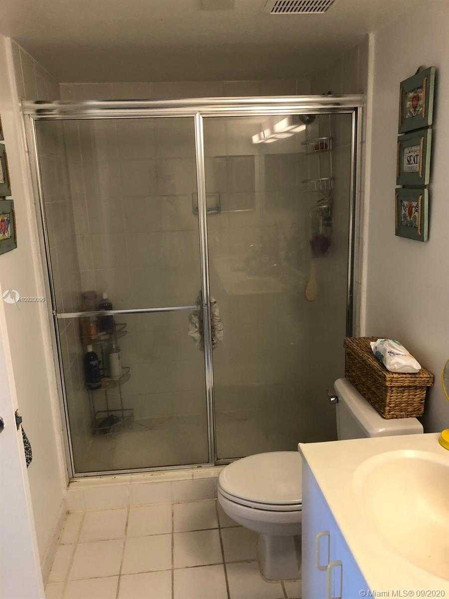 Small Image of 3300 NORTH EAST 192ND ST #1903, Aventura Number 10