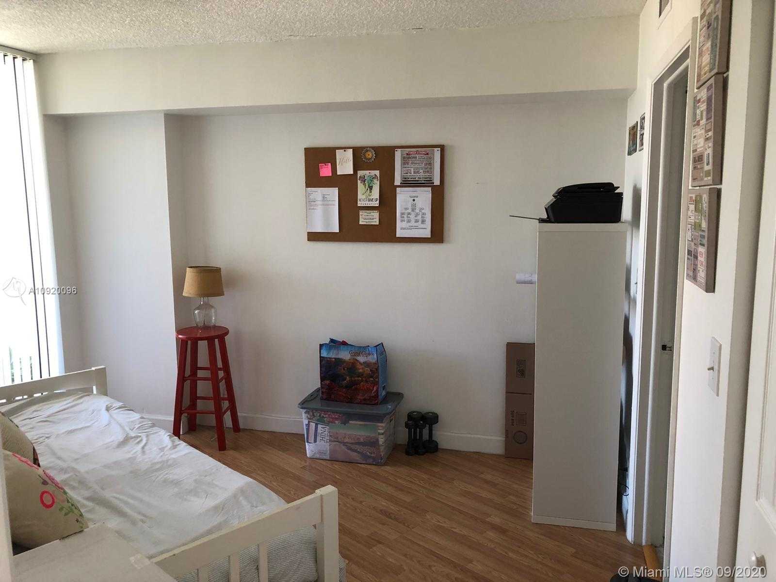 Small Image of 3300 NORTH EAST 192ND ST #1903, Aventura Number 11