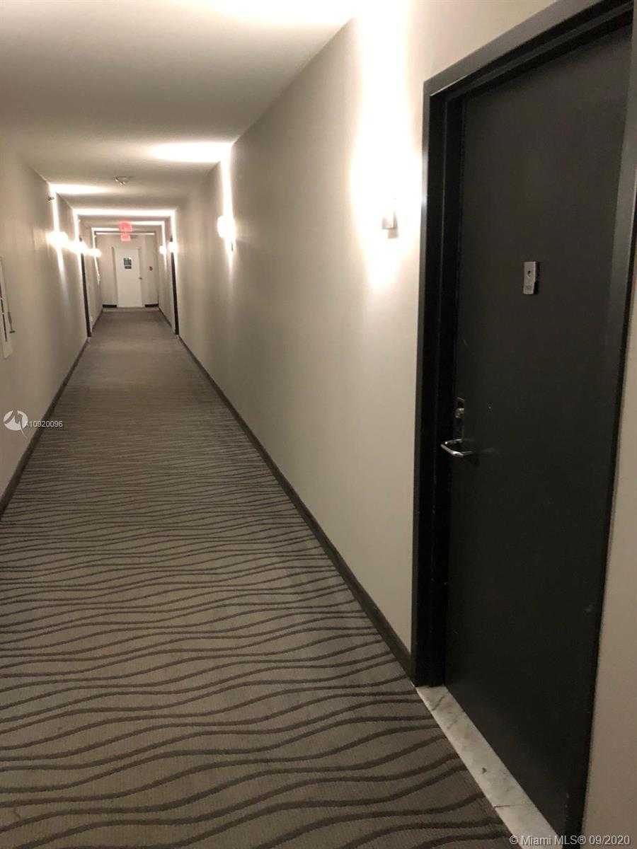 Small Image of 3300 NORTH EAST 192ND ST #1903, Aventura Number 2