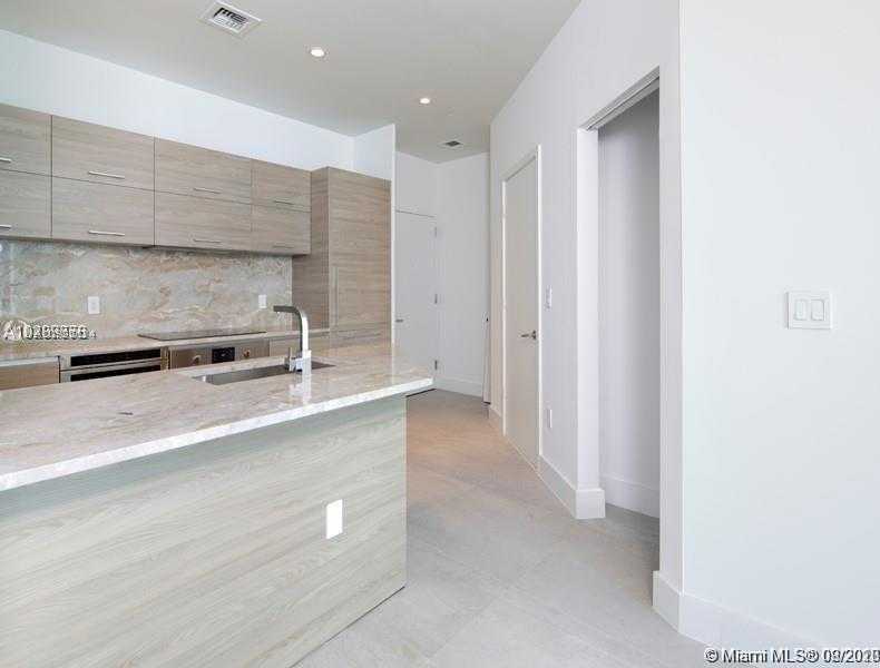 Small Image of 1300 SOUTH MIAMI AVE #PH5009, Miami Number 2