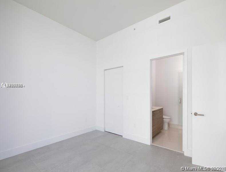 Small Image of 1300 SOUTH MIAMI AVE #PH5009, Miami Number 7