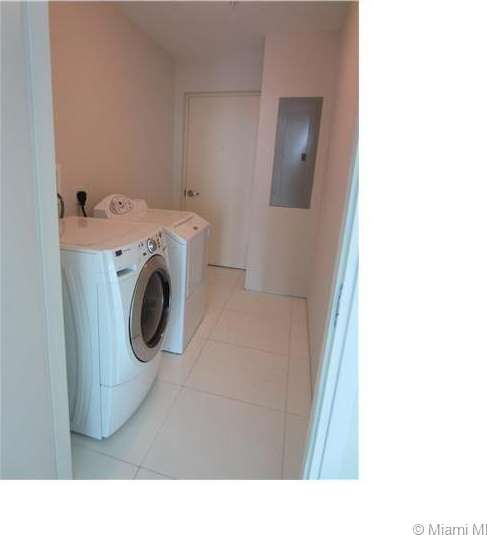 Small Image of 50 SOUTH POINTE DR #1105, Miami Number 9