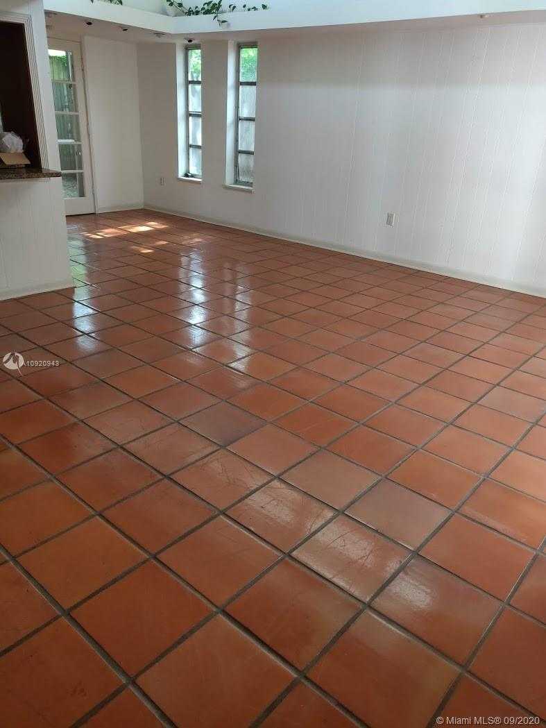 Small Image of 4161 VENTURA AVE #4161, Coconut Grove Number 13