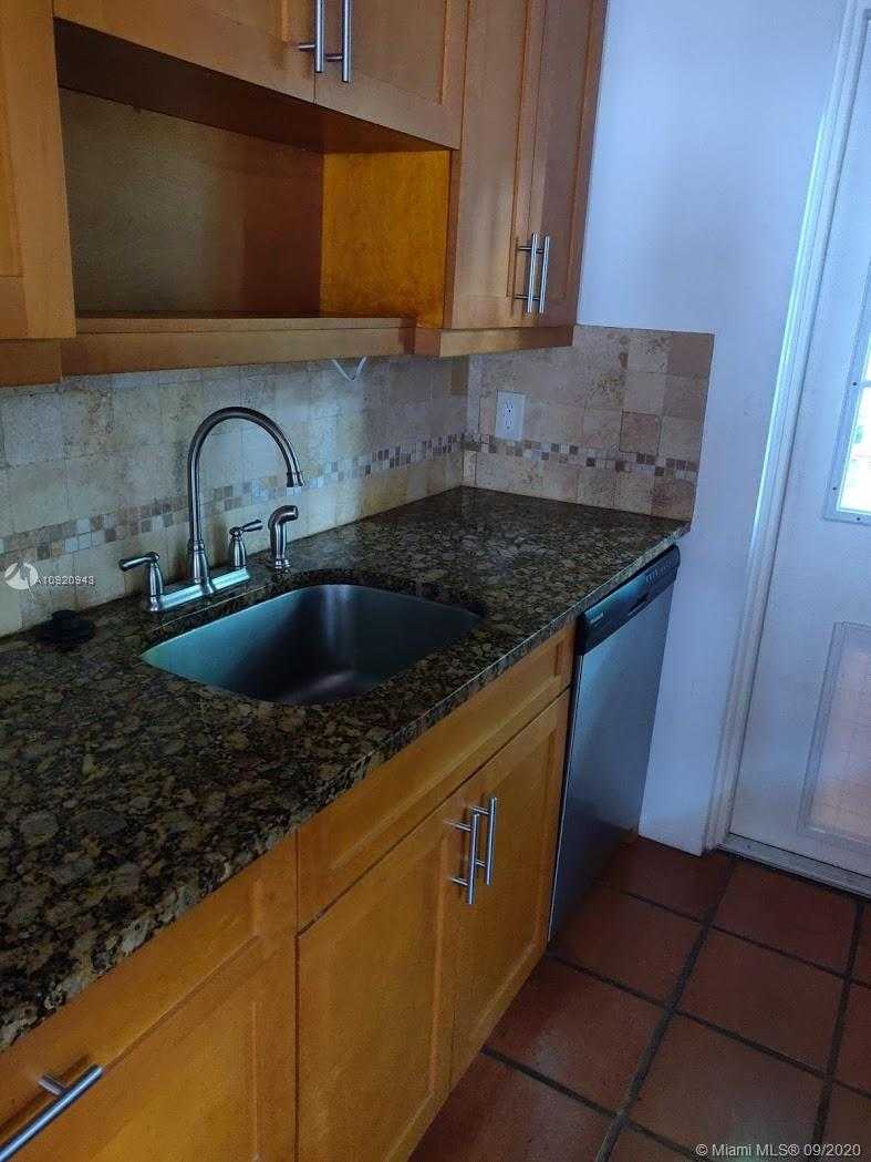 Small Image of 4161 VENTURA AVE #4161, Coconut Grove Number 17