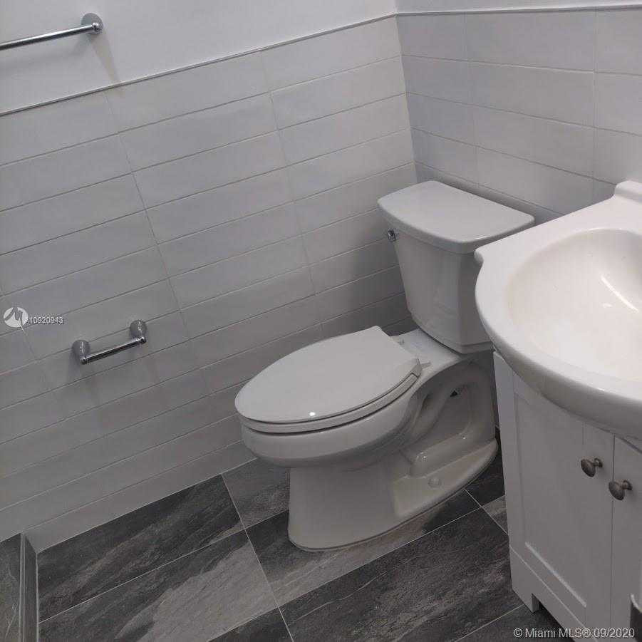 Small Image of 4161 VENTURA AVE #4161, Coconut Grove Number 30