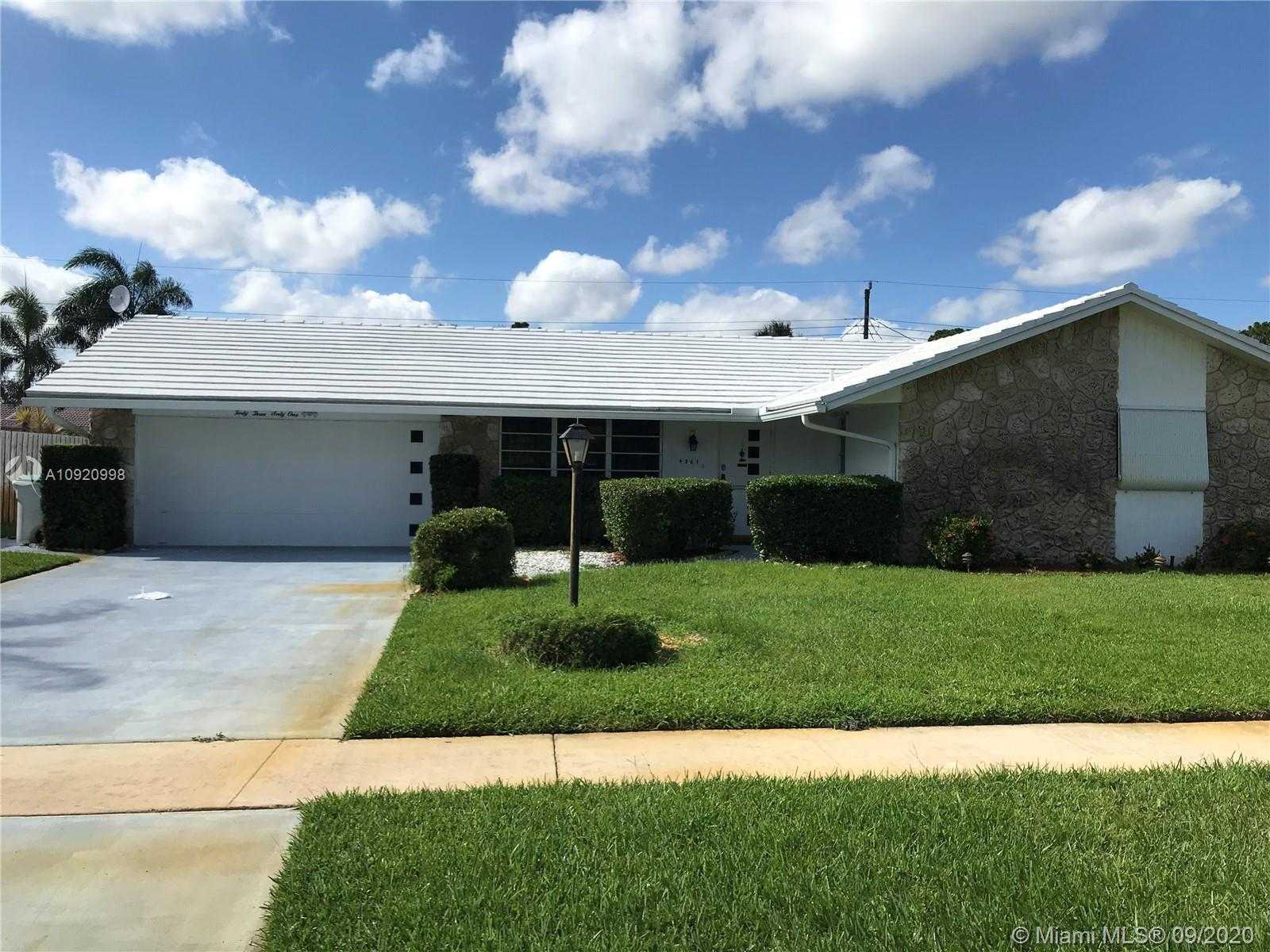 Small Image of 4361 NORTH WEST 4TH ST, Coconut Creek Number 2