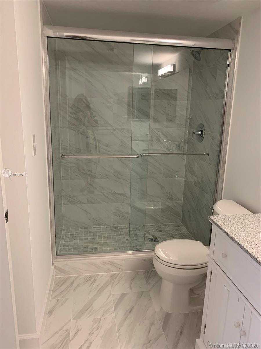 Small Image of 3300 NORTH EAST 192ND ST #1105, Aventura Number 9