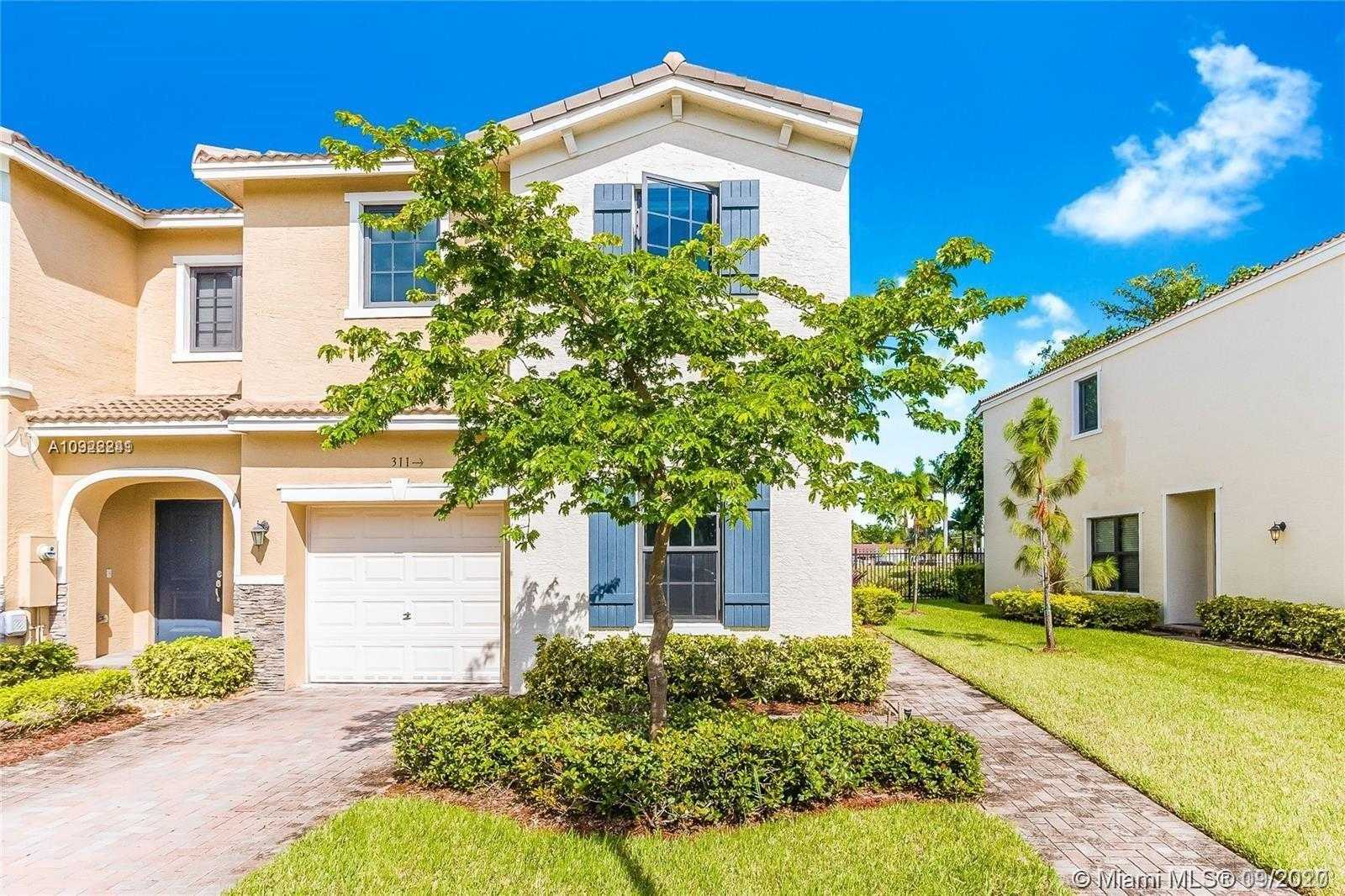 Small Image of 311 NORTH EAST 194TH LN #311, Miami Number 13