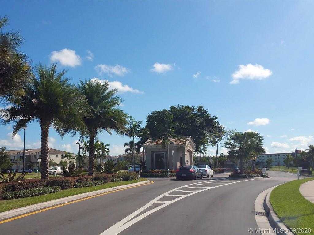 Small Image of 311 NORTH EAST 194TH LN #311, Miami Number 20