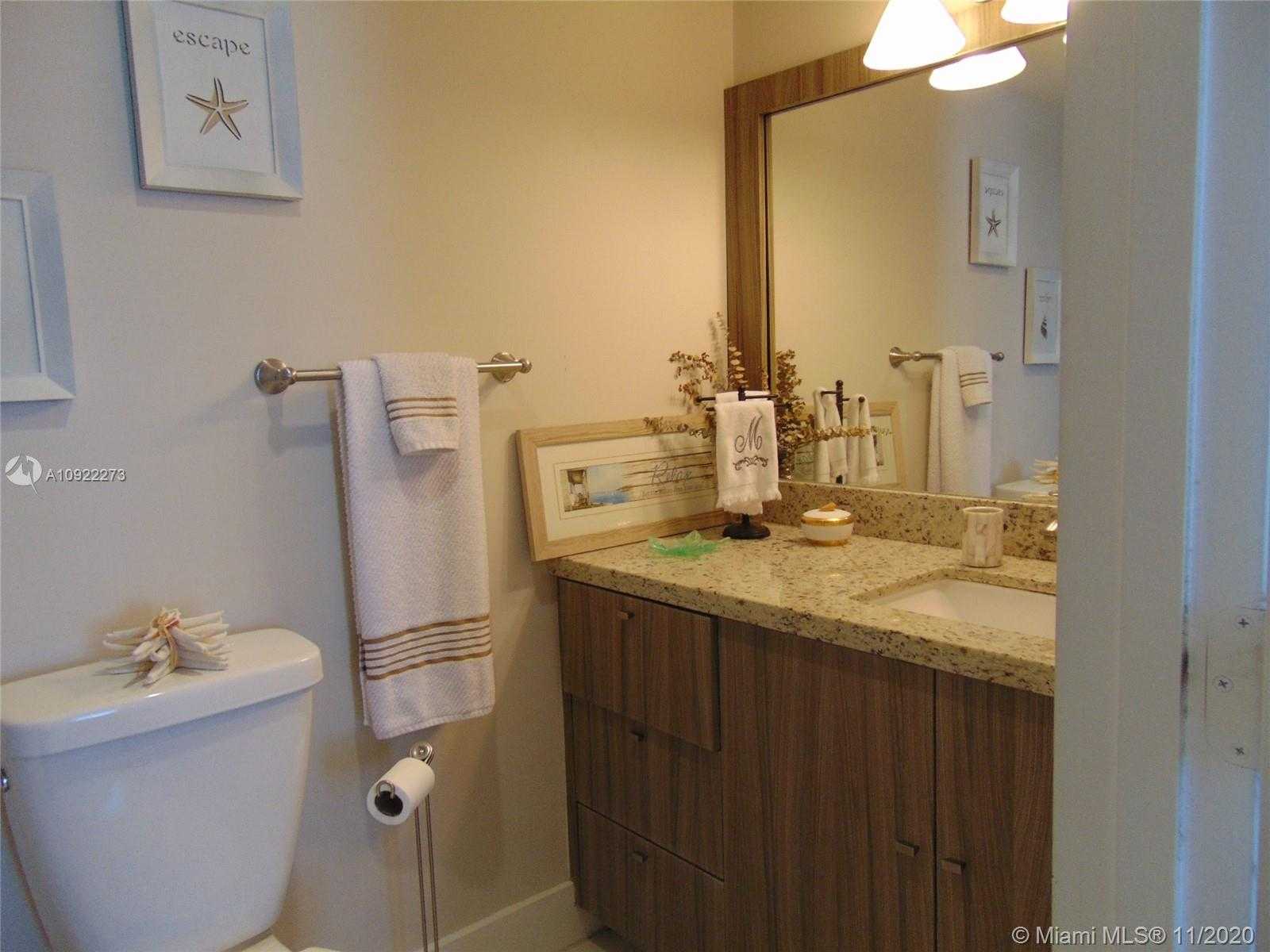 Small Image of 1817 SOUTH OCEAN DR #515, Hallandale Beach Number 17