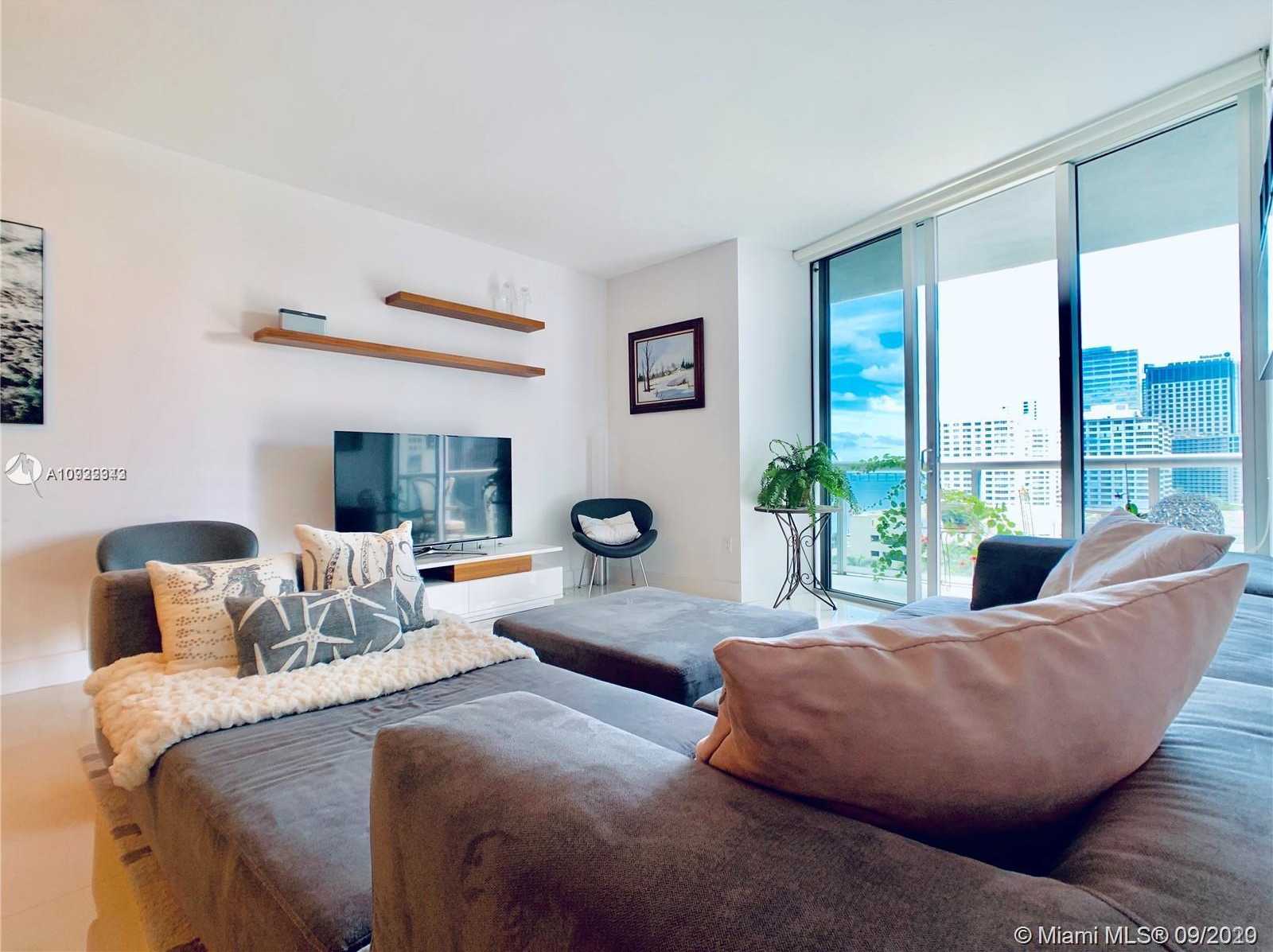 Small Image of 495 BRICKELL AVE #1107, Miami Number 6