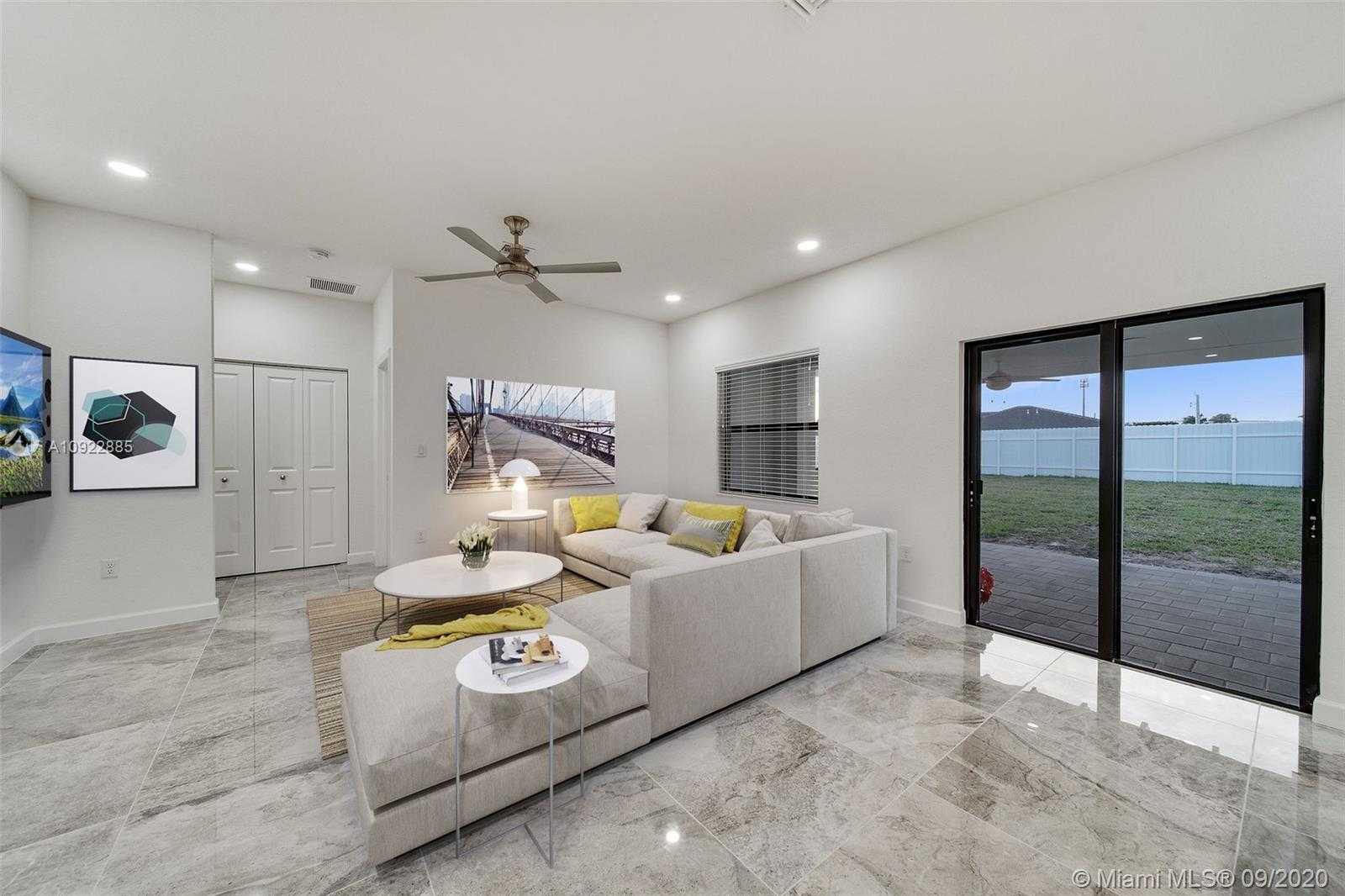 Small Image of 18962 SOUTH WEST 136TH AVE, Miami Number 8