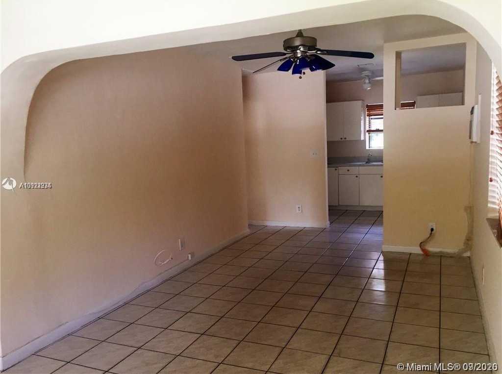 Small Image of 1612 NORTH 58TH AVE #Front, Hollywood Number 3