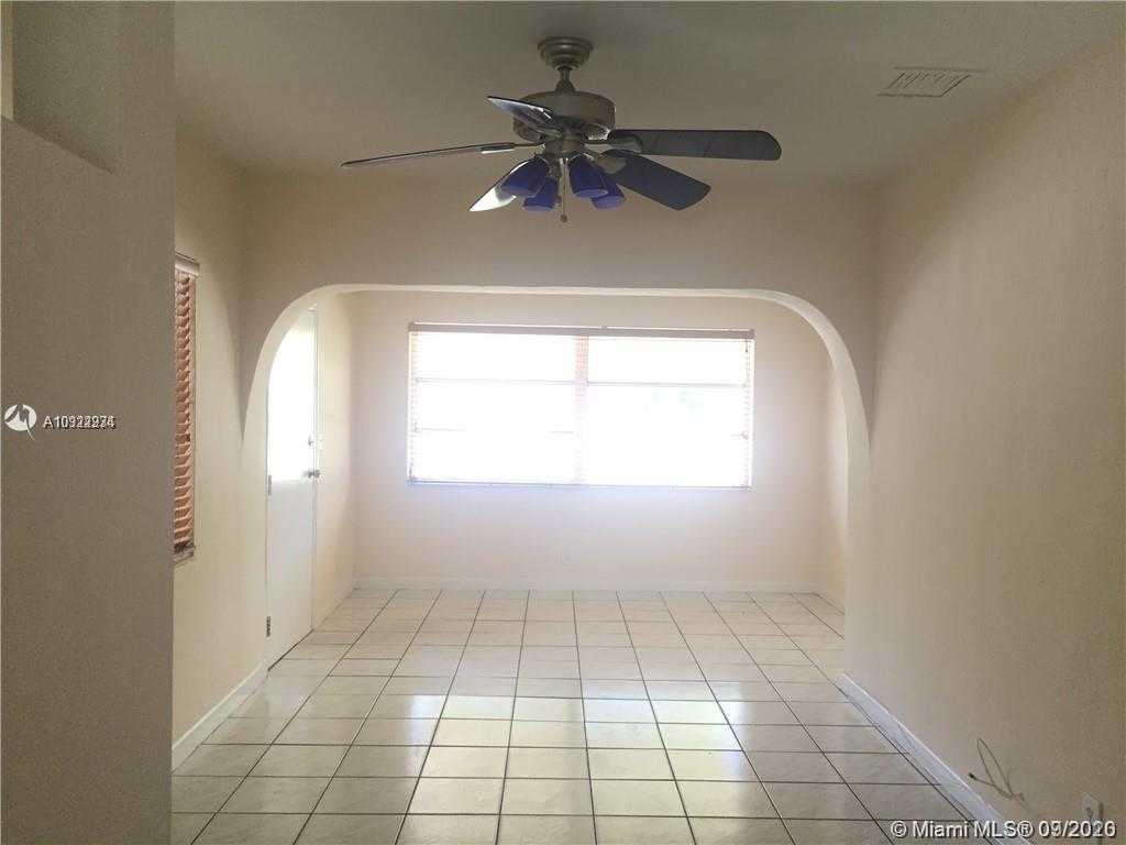 Small Image of 1612 NORTH 58TH AVE #Front, Hollywood Number 5